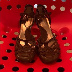 Bronx Leather Summer Heels